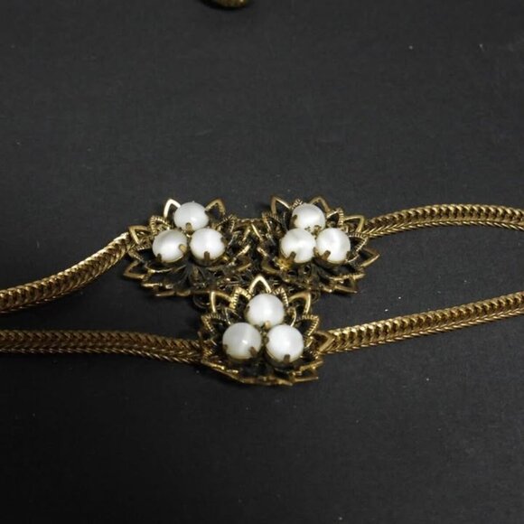 VTG Gold Tone Jeweled Belt Hollywood Regency Aesthetic Movement Style Jewelry - Picture 3 of 4